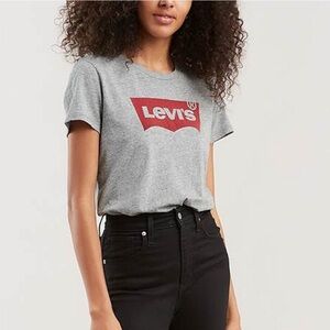 Levi's Women's Logo Perfect T-Shirt - Size S